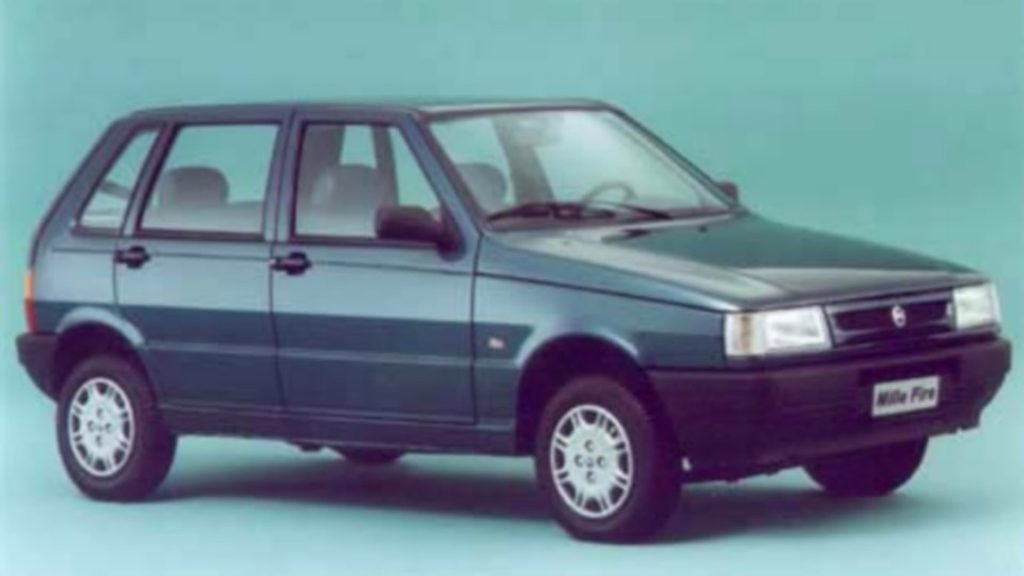Fiat Uno sai de linha no Brasil; veja a história do primeiro carro
