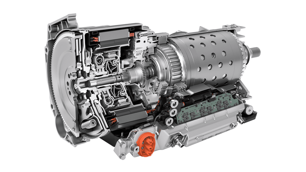 ZF apresenta nova transmissão híbrida 8HP evo na IAA 2025