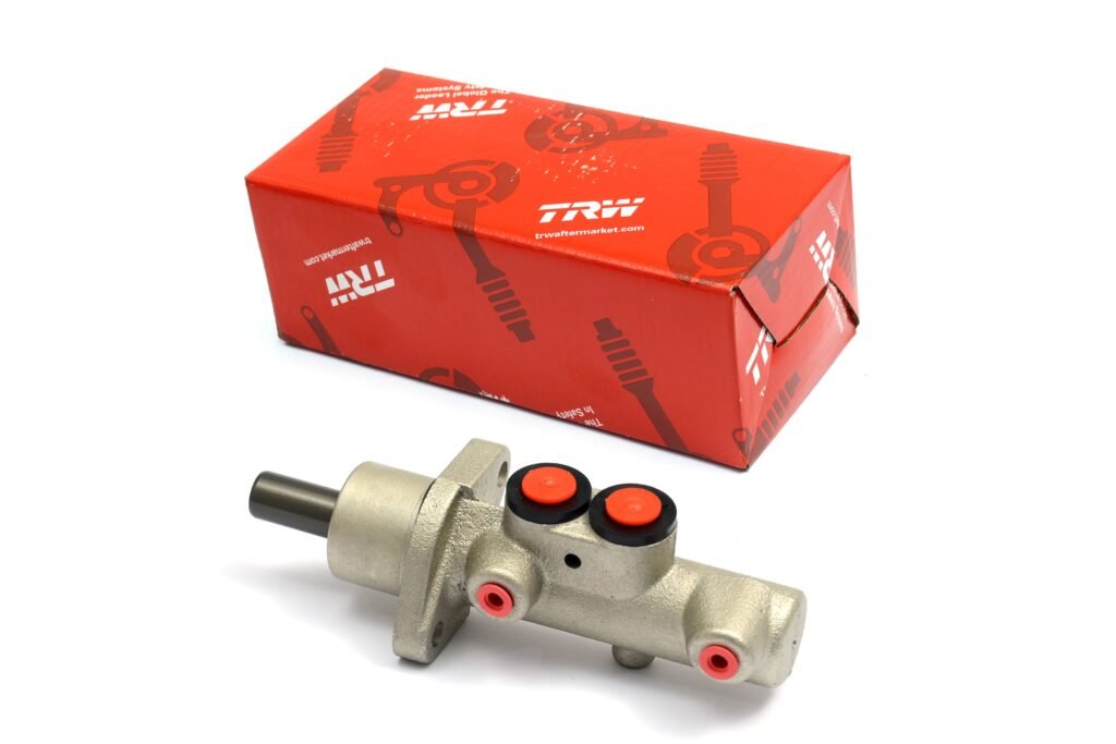 cilindros mestre de freio TRW