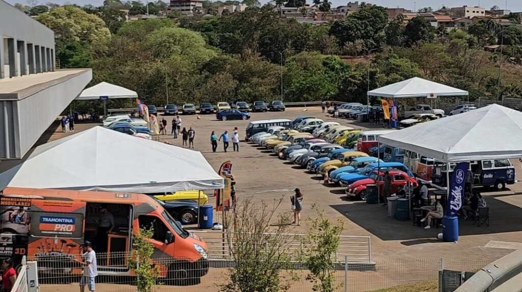 Encontro Automotivo de Veículos Antigos em Goiânia
